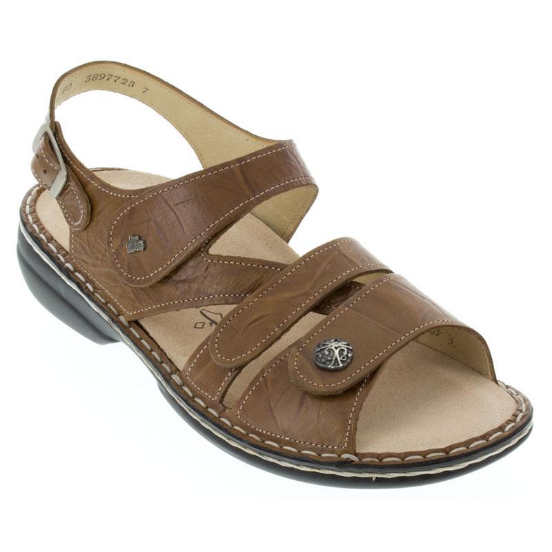 Happy Feet Finn Comfort Gomera Leather Soft Footbed  Review