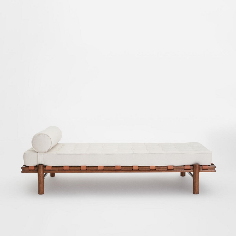 Soho Home Yani Daybed, Natural Linen Review