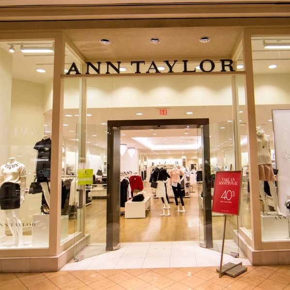 5 Stores Similar to Ann Taylor for Chic and Professional Fashion