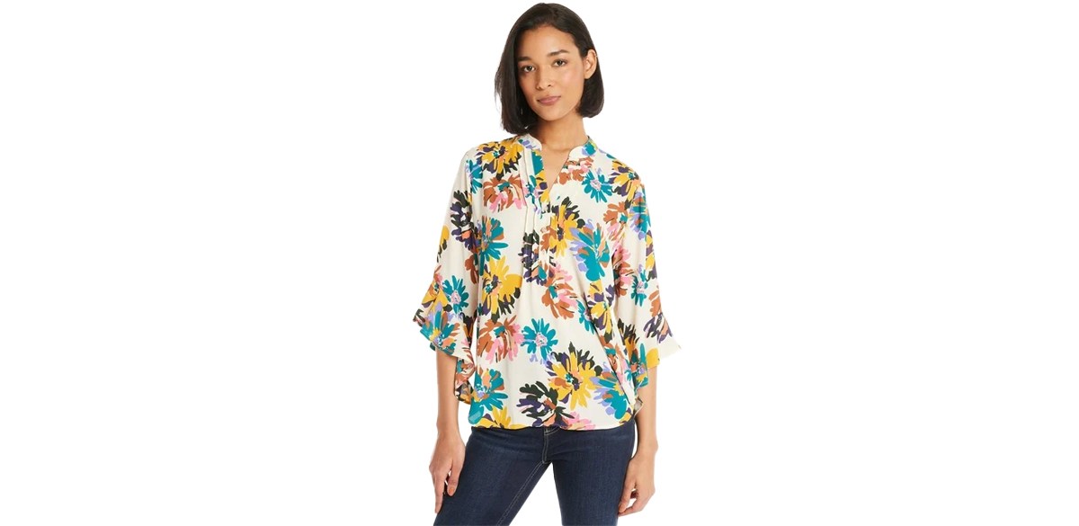 The Pioneer Woman 3/4 Ruffle Sleeve Pleated V-Neck Blouse The Pioneer Woman 3/4 Ruffle Sleeve Pleated V-Neck Blouse