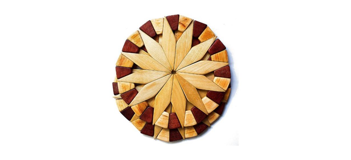 Best ECOSALL Natural Wood Trivets Set of Two, in 12-pointed starburst pattern Best ECOSALL Natural Wood Trivets Set of Two, in 12-pointed starburst pattern