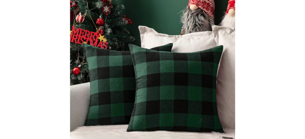 Best MIULEE Pack of 2 Christmas Buffalo Check Plaids Throw Pillow Covers Best MIULEE Pack of 2 Christmas Buffalo Check Plaids Throw Pillow Covers